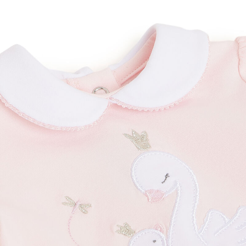 Girls Light Pink Applique Outfit with Short Pants image number 4